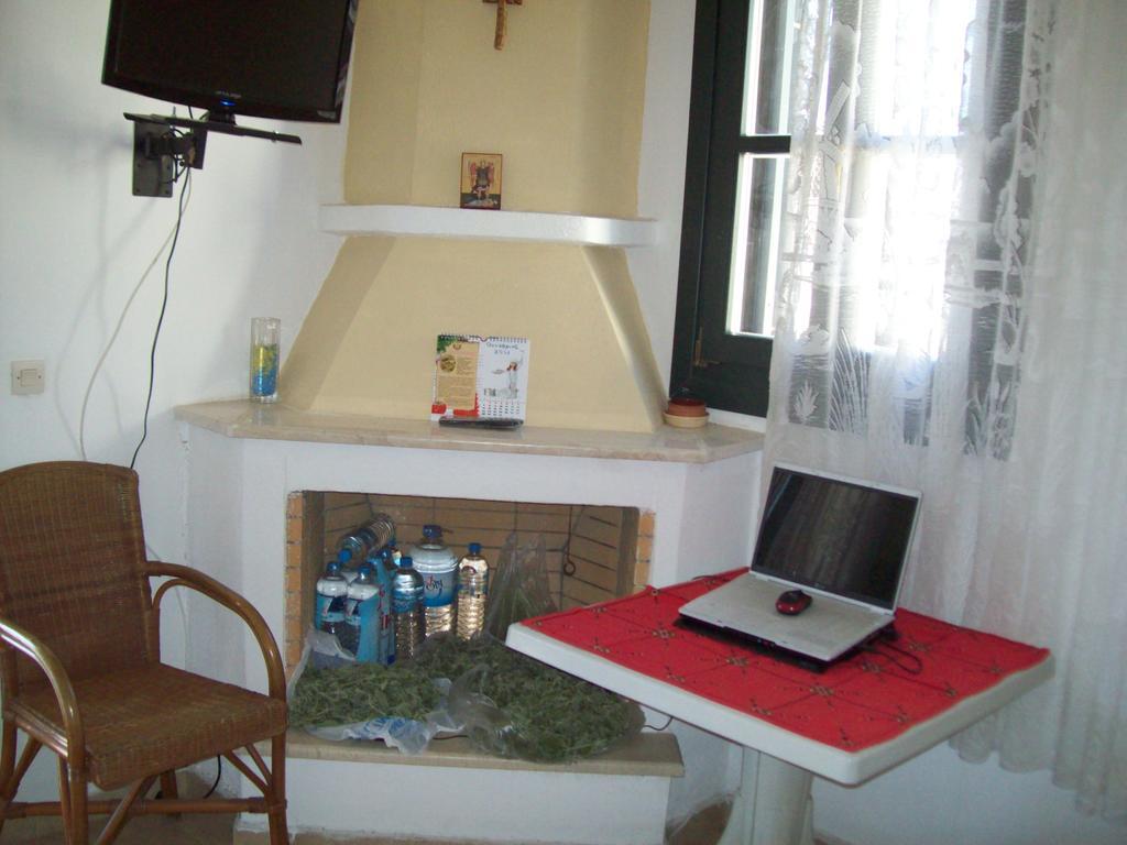 Anastasia Apartments Korissia  エクステリア 写真